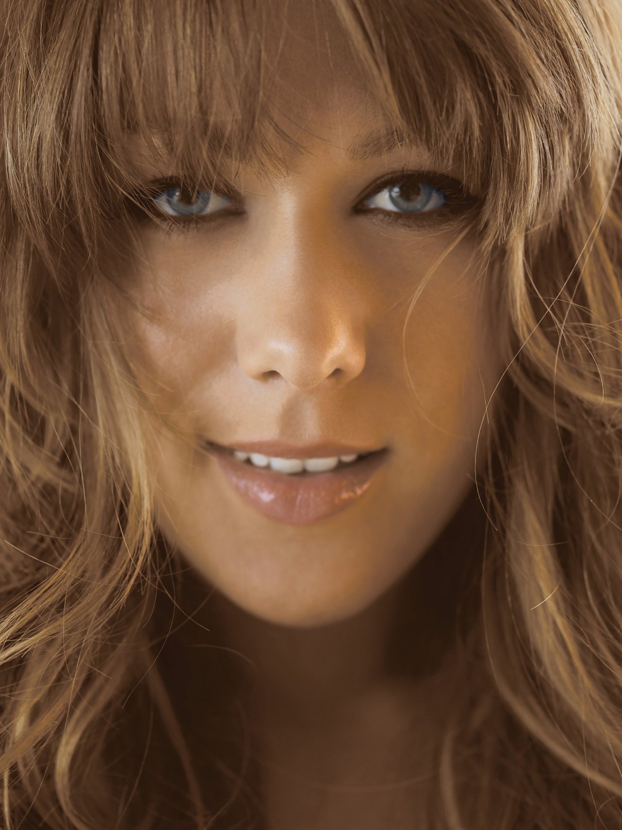 Colbie Caillat Wallpapers