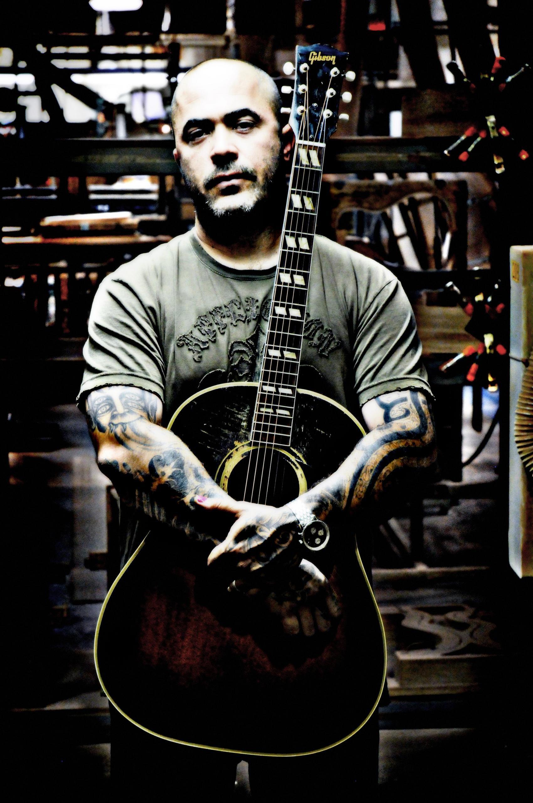 Aaron Lewis Wallpapers