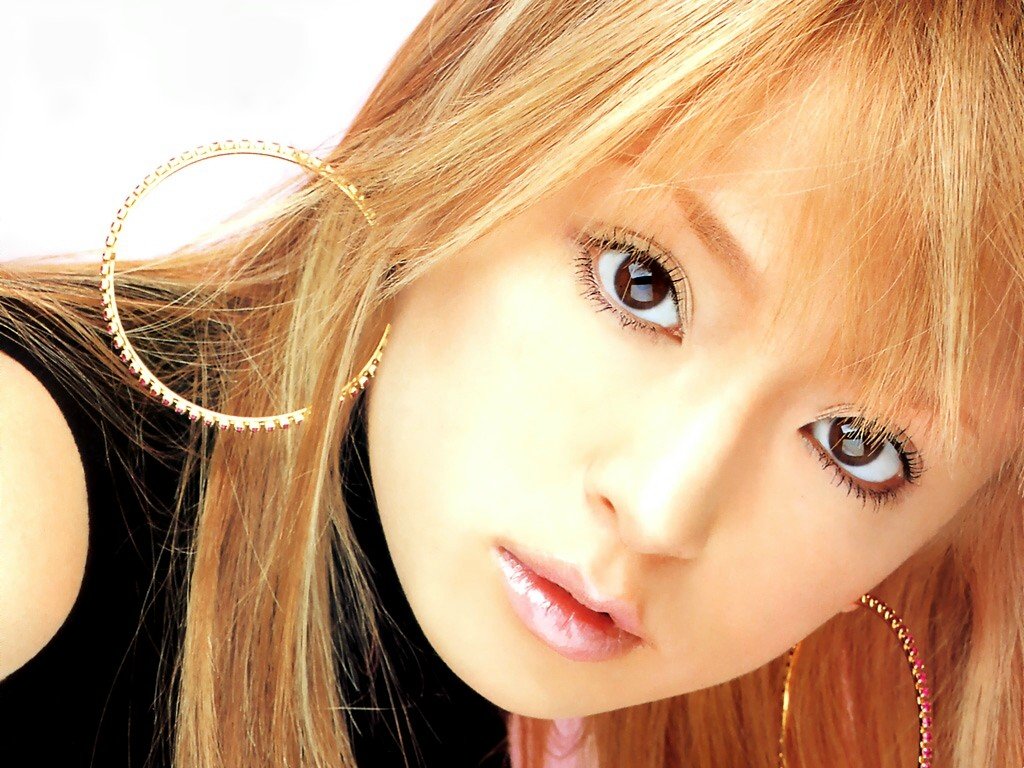 Ayumi Hamasaki Wallpapers