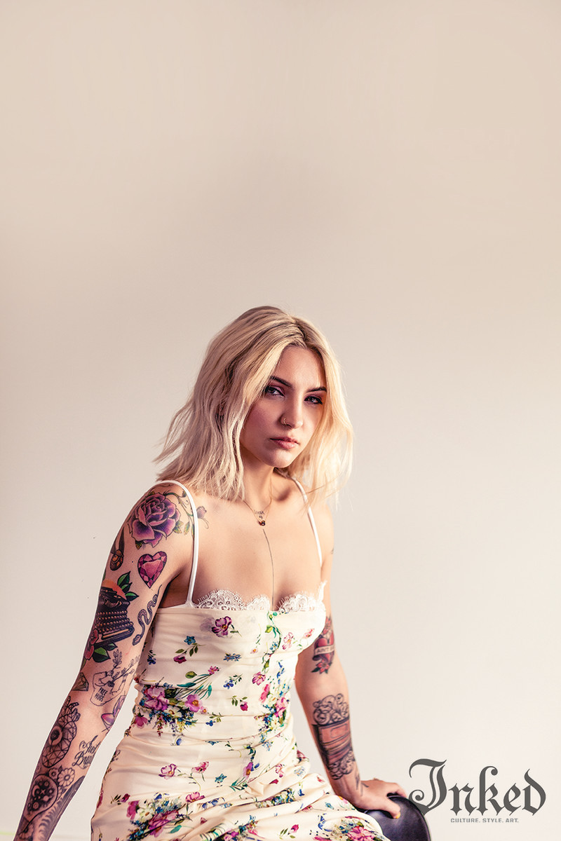 Julia Michaels Wallpapers