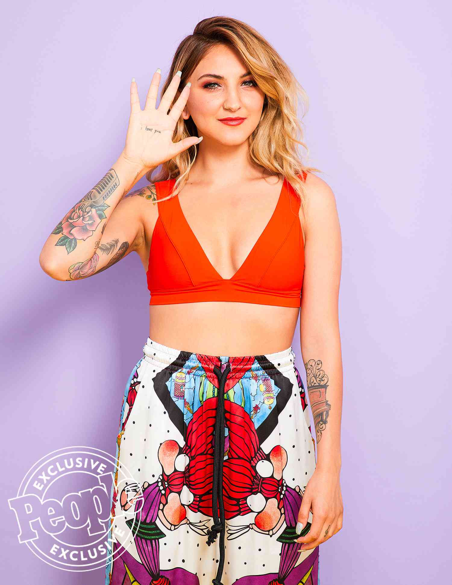 Julia Michaels Wallpapers