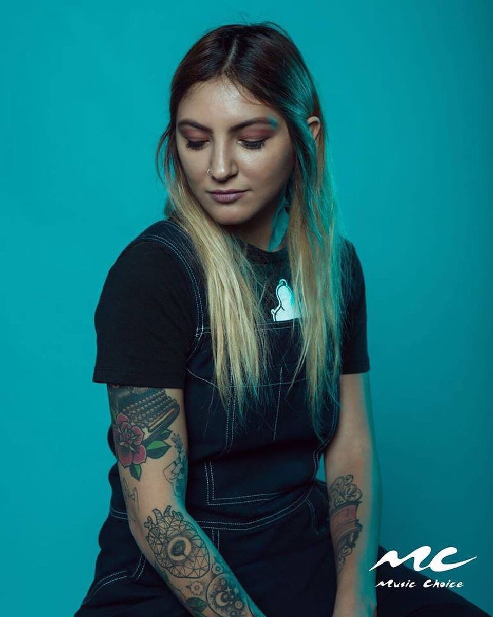 Julia Michaels Wallpapers