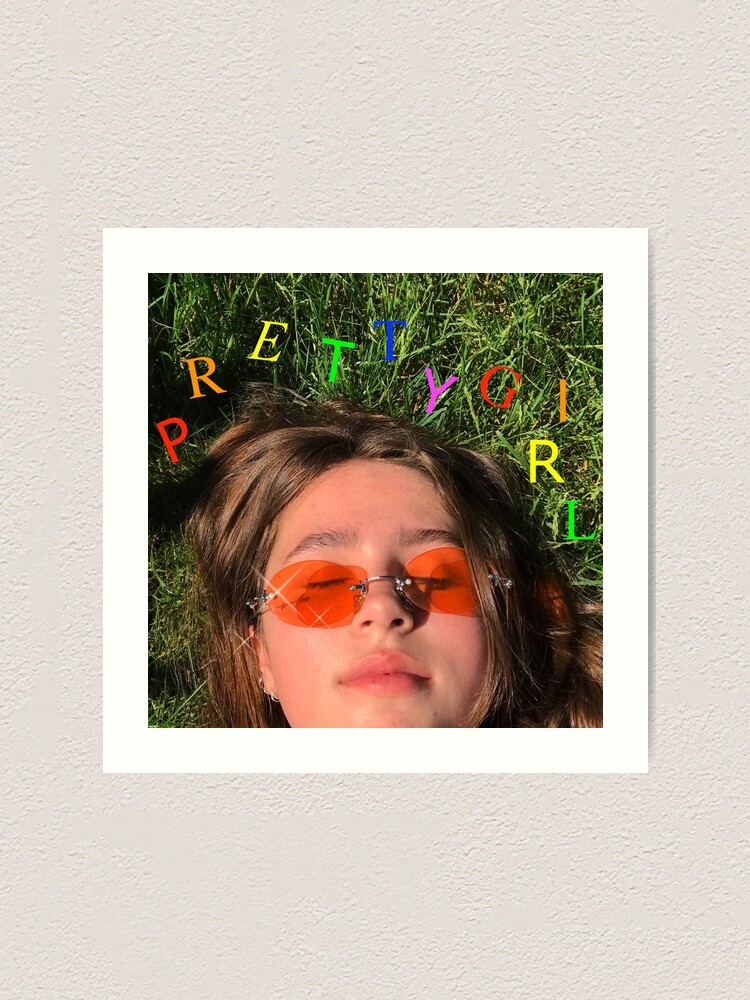 Clairo Wallpapers