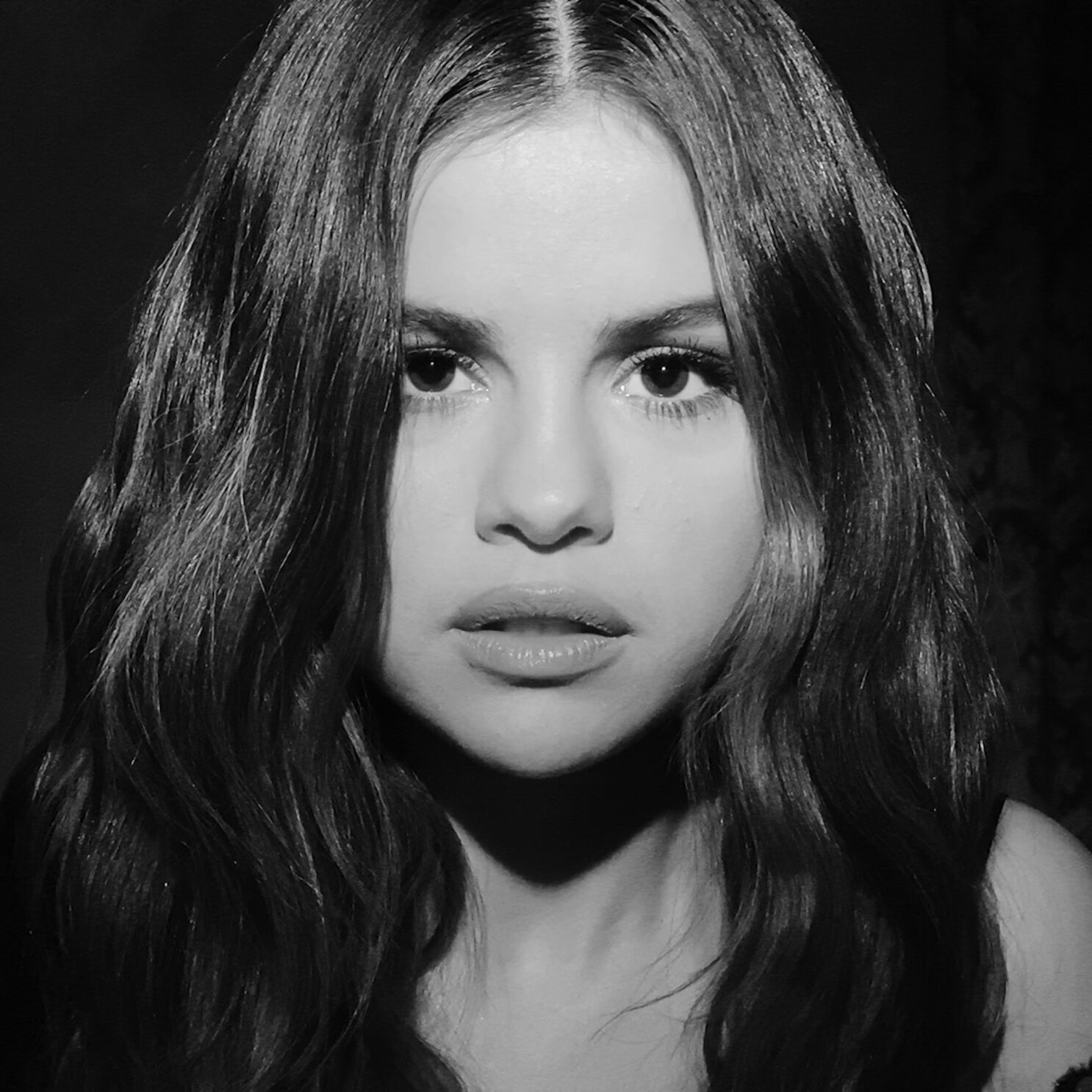 2020 Selena Gomez Singer Photoshoot Wallpapers