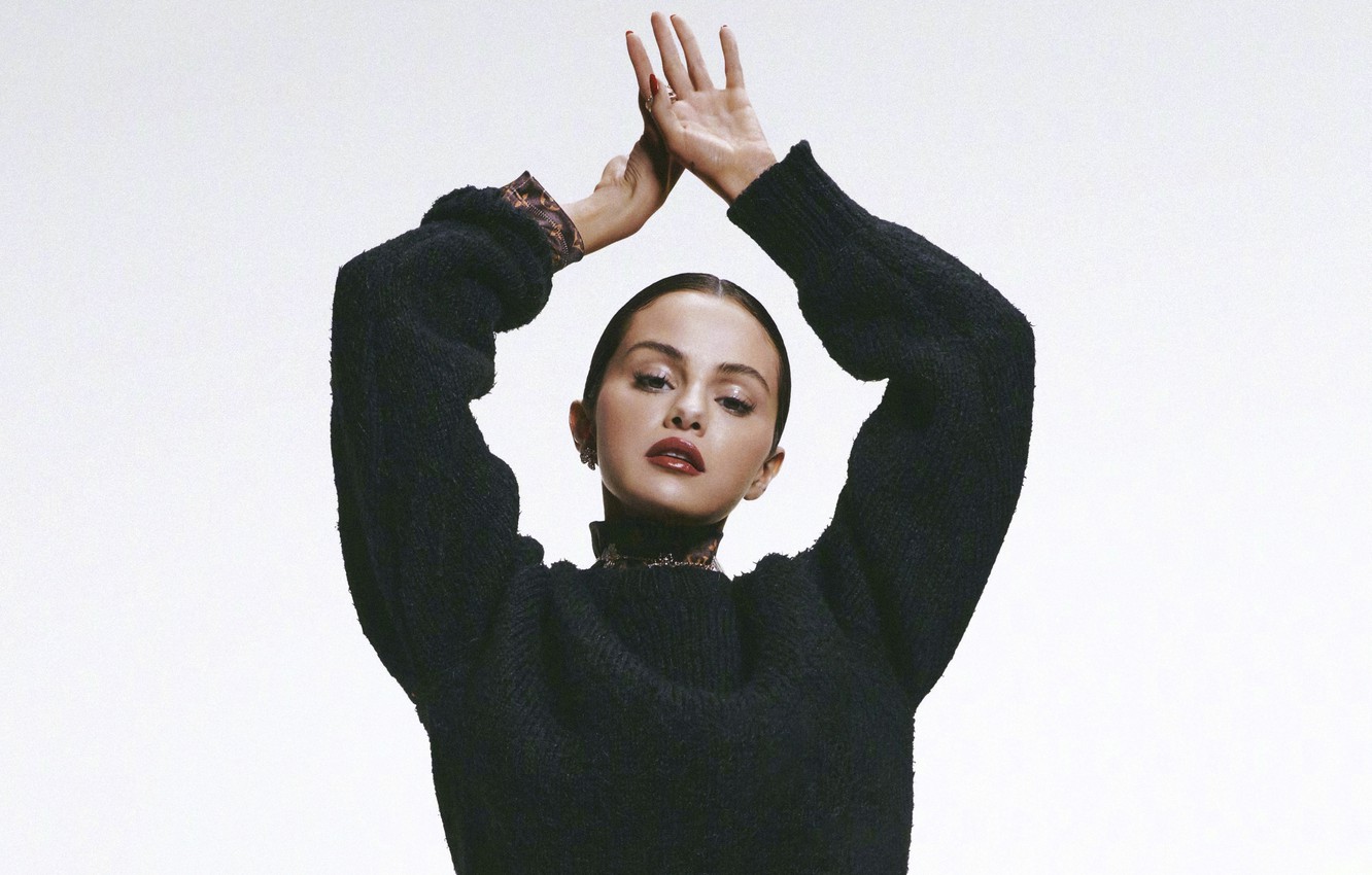 2020 Selena Gomez Singer Photoshoot Wallpapers