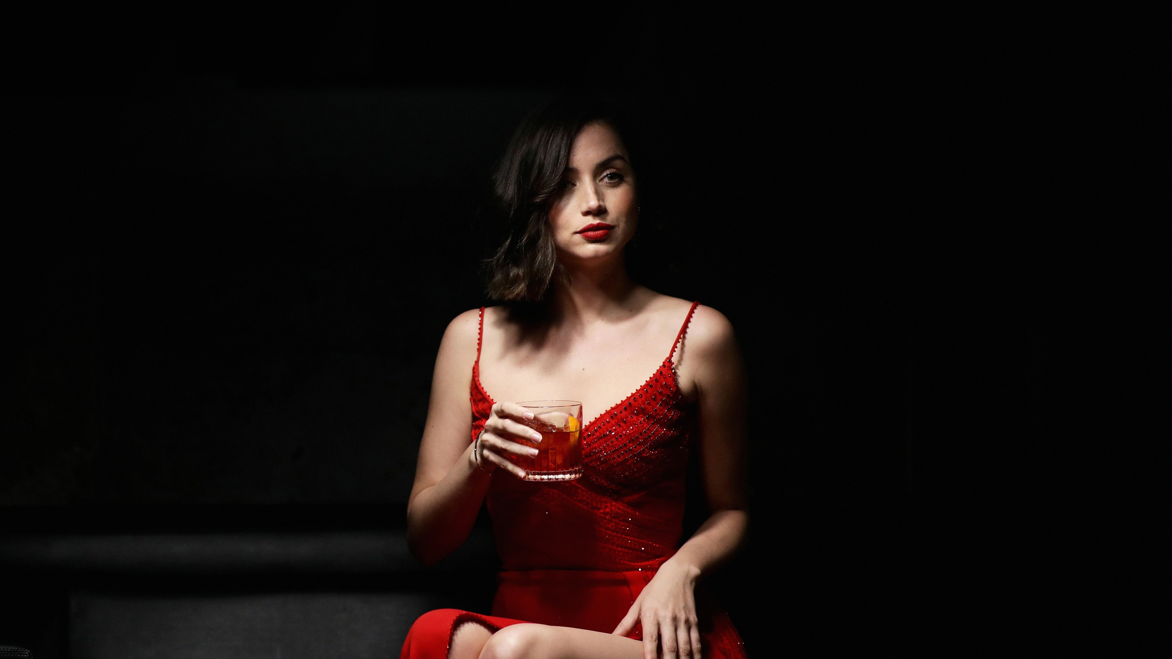 4k Ana de Armas 2020 Wallpapers