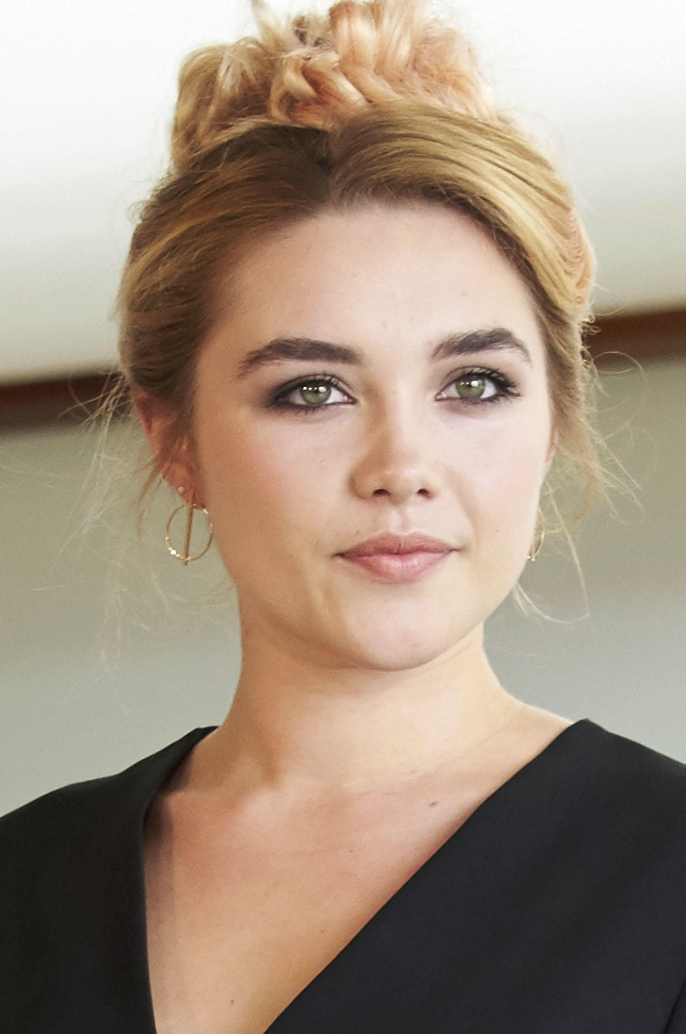 4K Florence Pugh Wallpapers