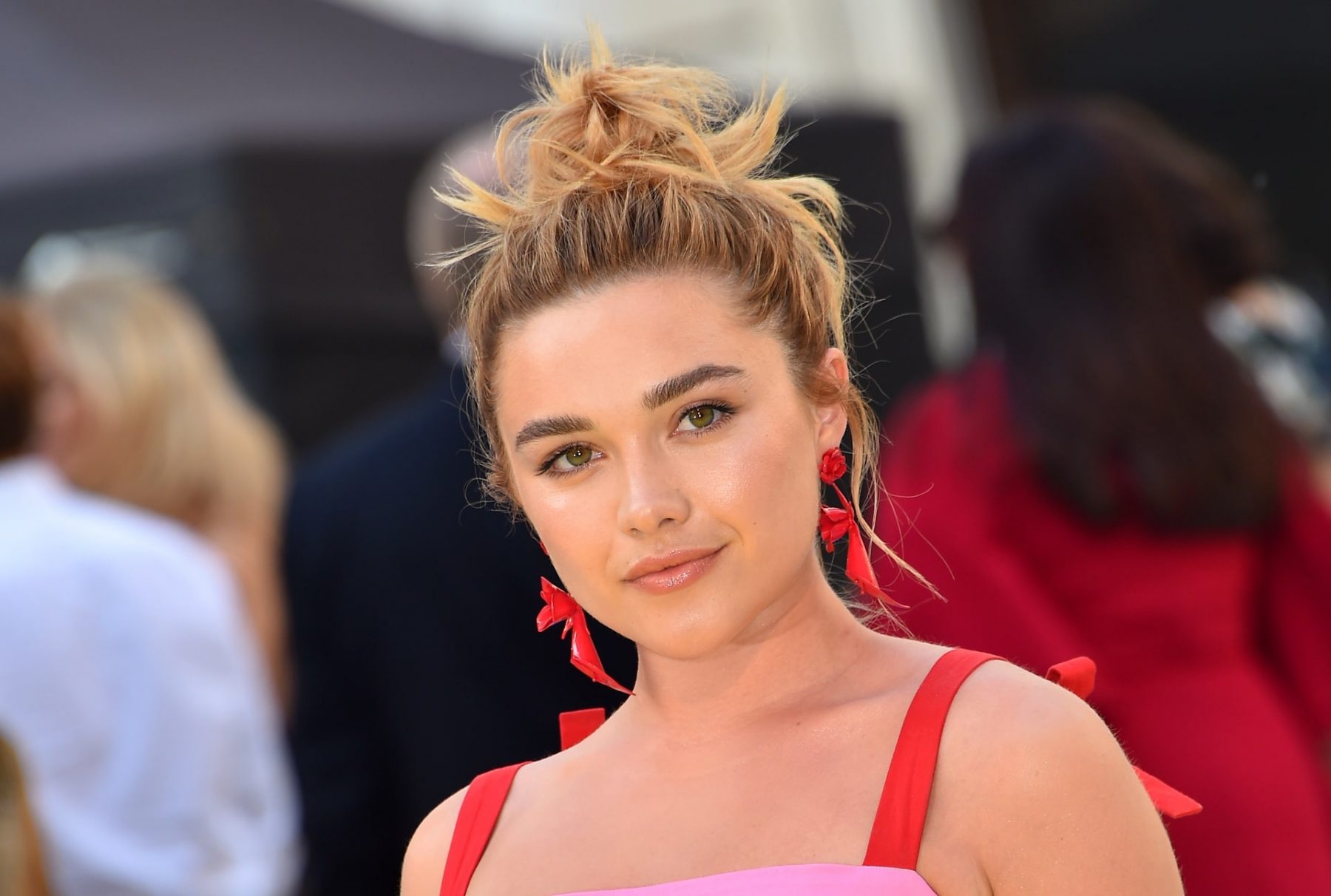 4K Florence Pugh Wallpapers