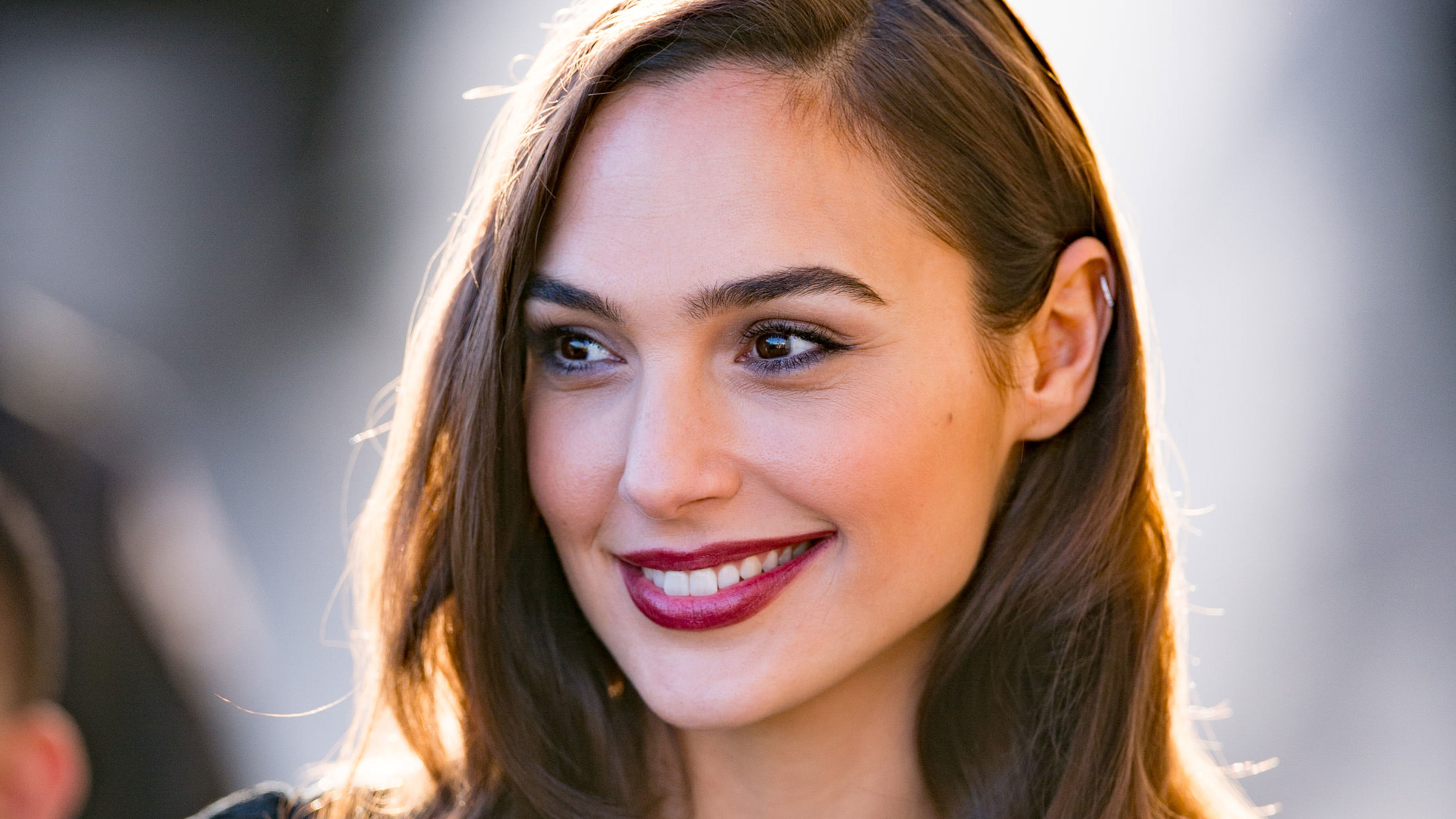 4K Gal Gadot Face Wallpapers