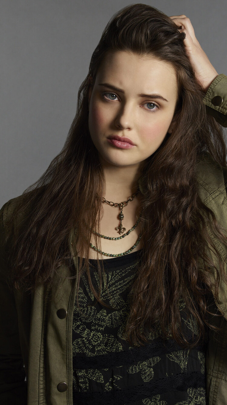 4K Katherine Langford Wallpapers