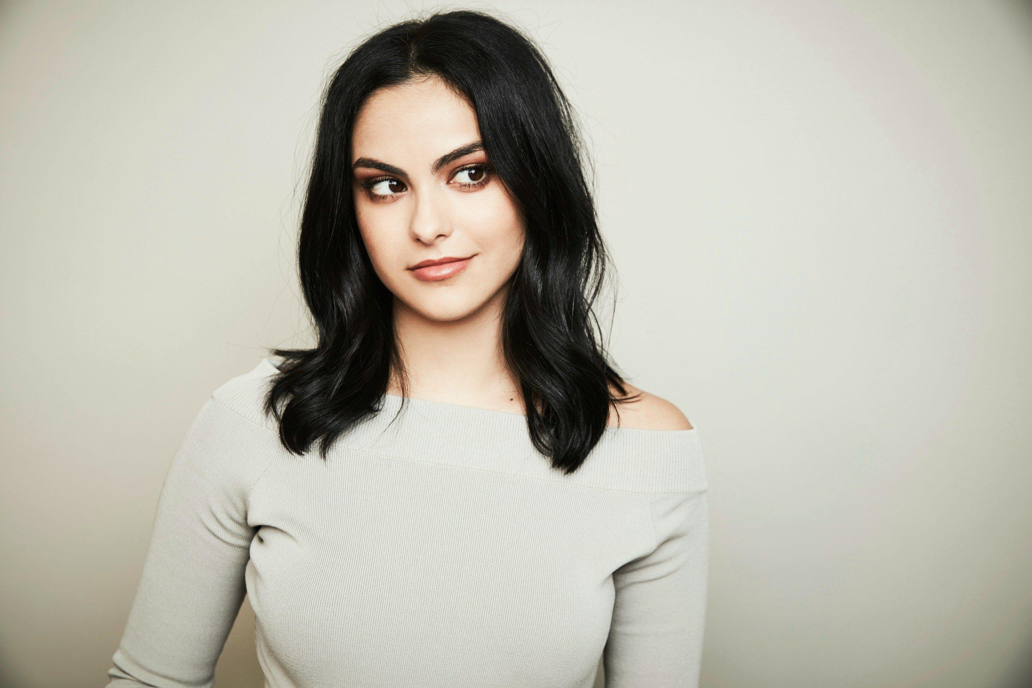 5K Camila Mendes Wallpapers