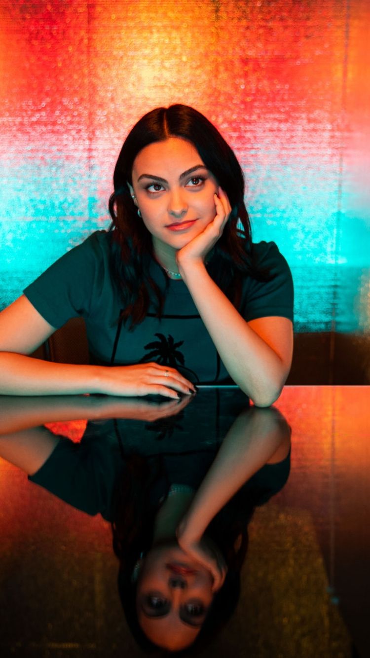 5K Camila Mendes 2020 Wallpapers