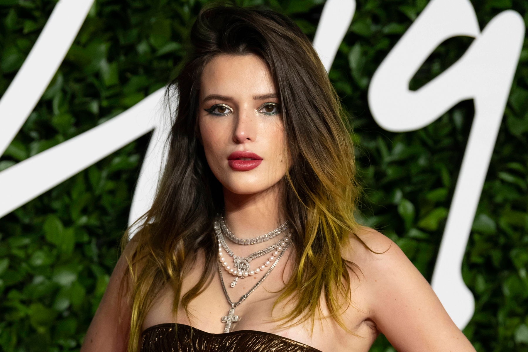 Actress  Bella Thorne New 2020 Wallpapers