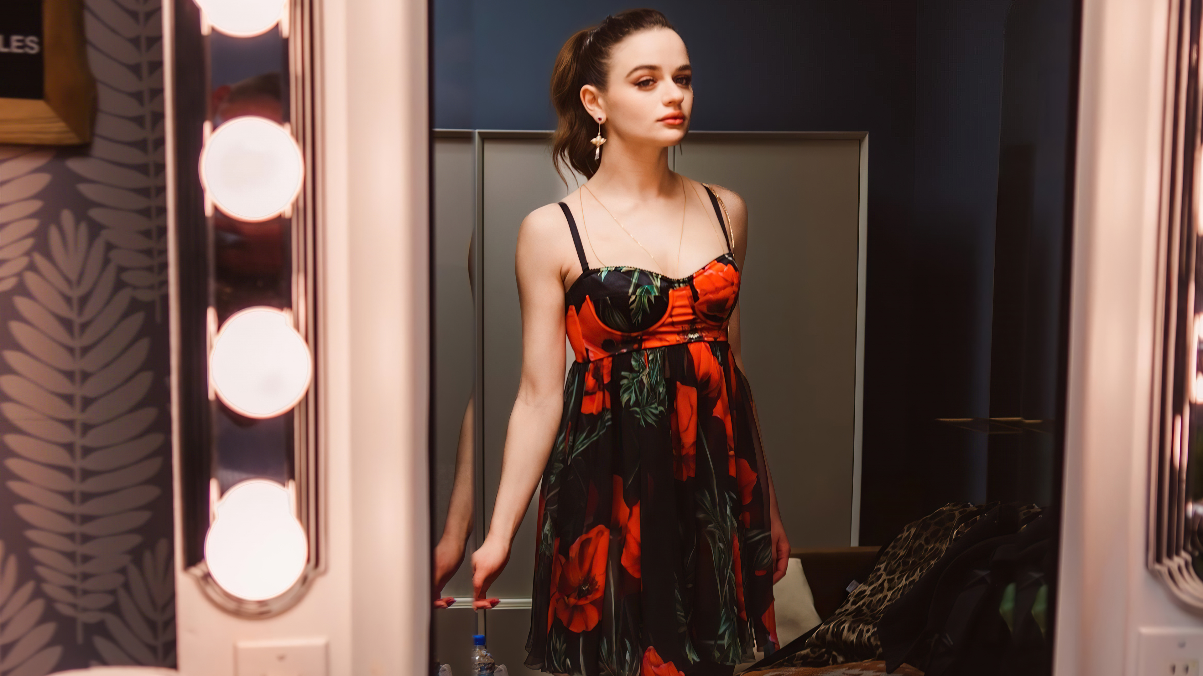 Actress Joey King 2020 Modeling Wallpapers