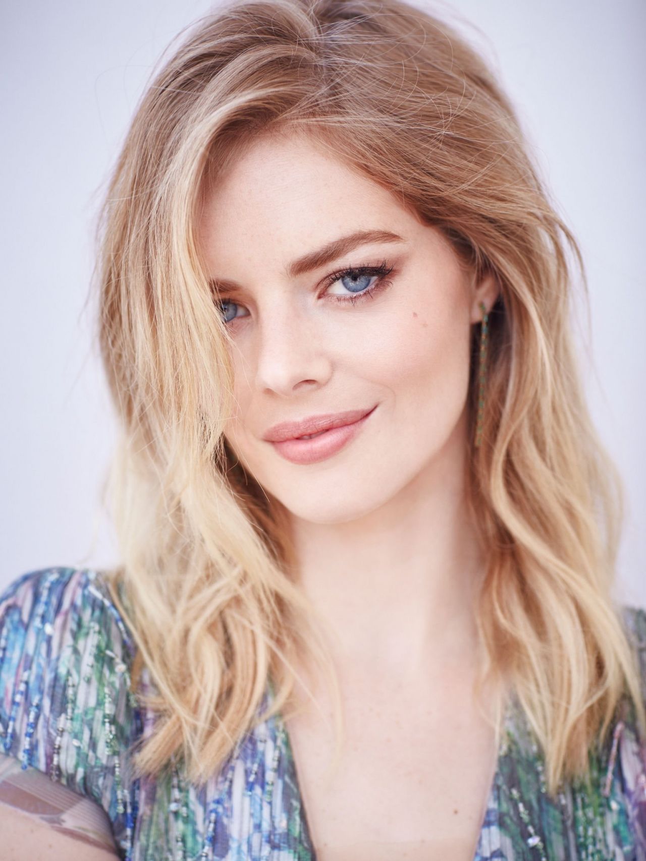 Actress Samara Weaving 2020 Wallpapers