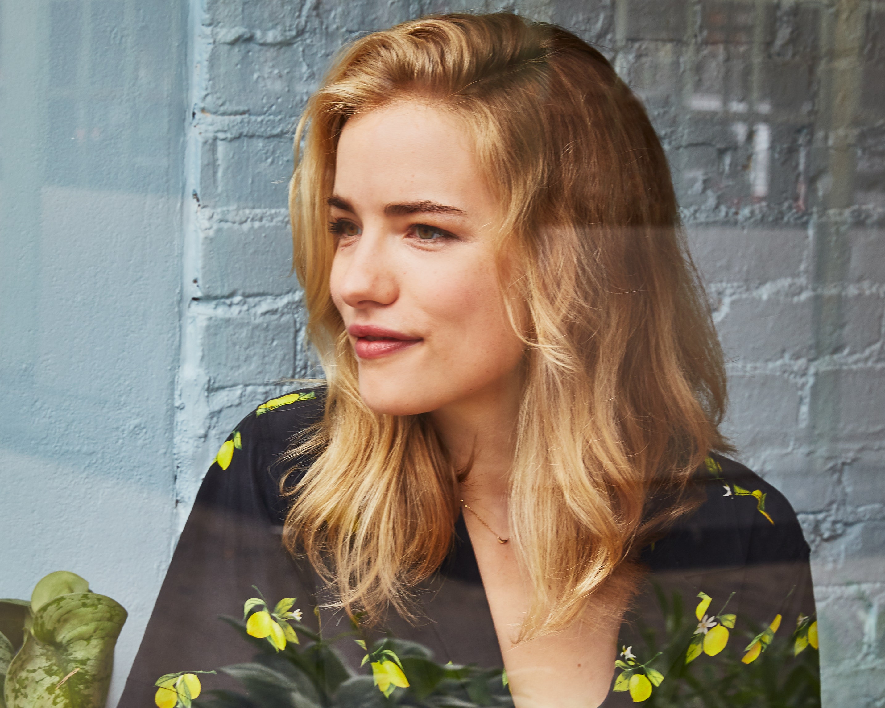 Actress Willa Fitzgerald 2019 Wallpapers