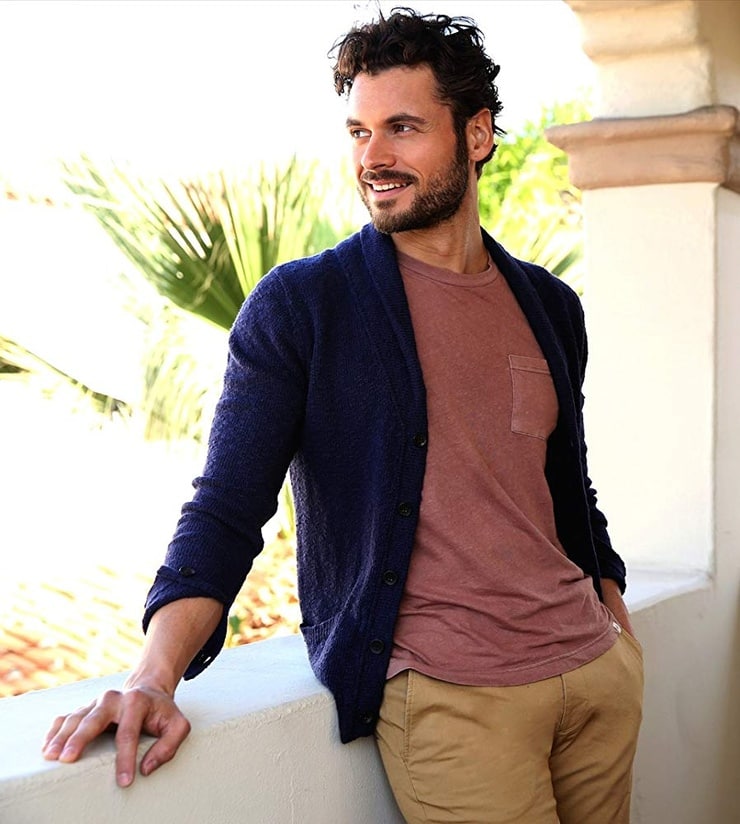 Adan Canto Wallpapers