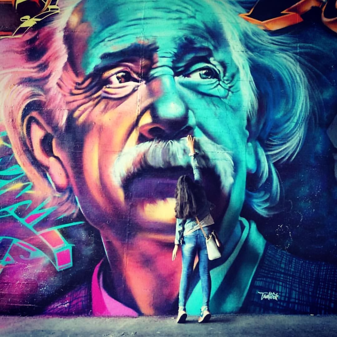 Albert Einstein Wallpapers