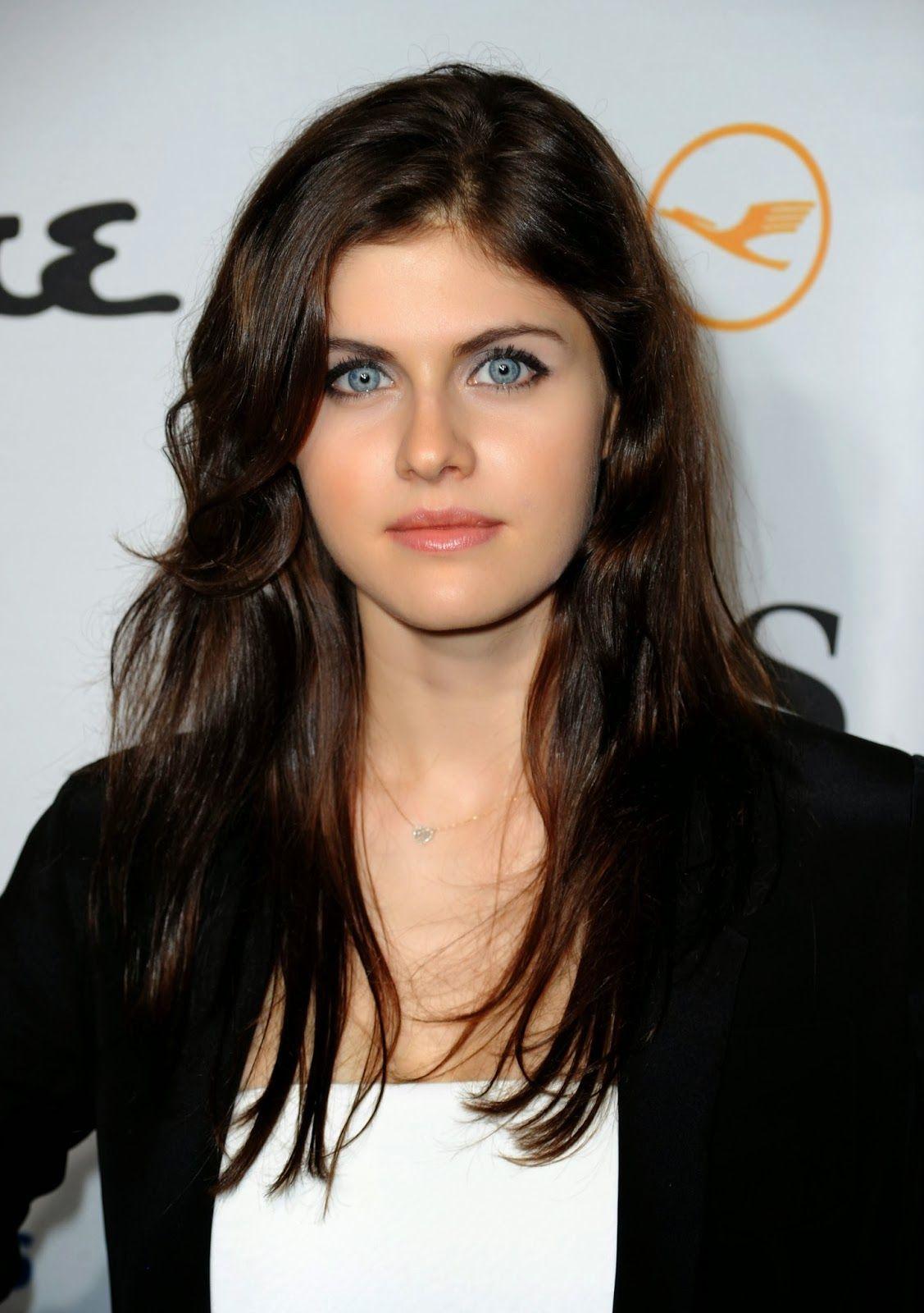 Alexandra Daddario Photoshoot 2018 Wallpapers