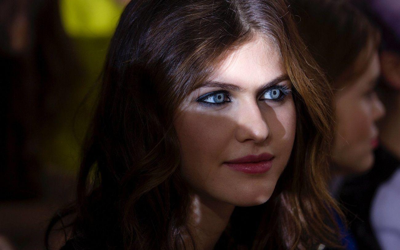 Alexandra Daddario Photoshoot 2018 Wallpapers