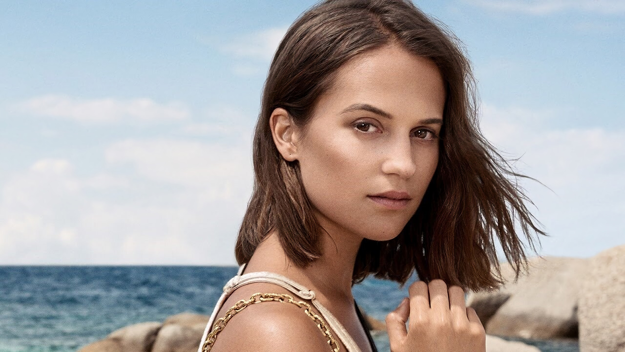 Alicia Vikander Wallpapers