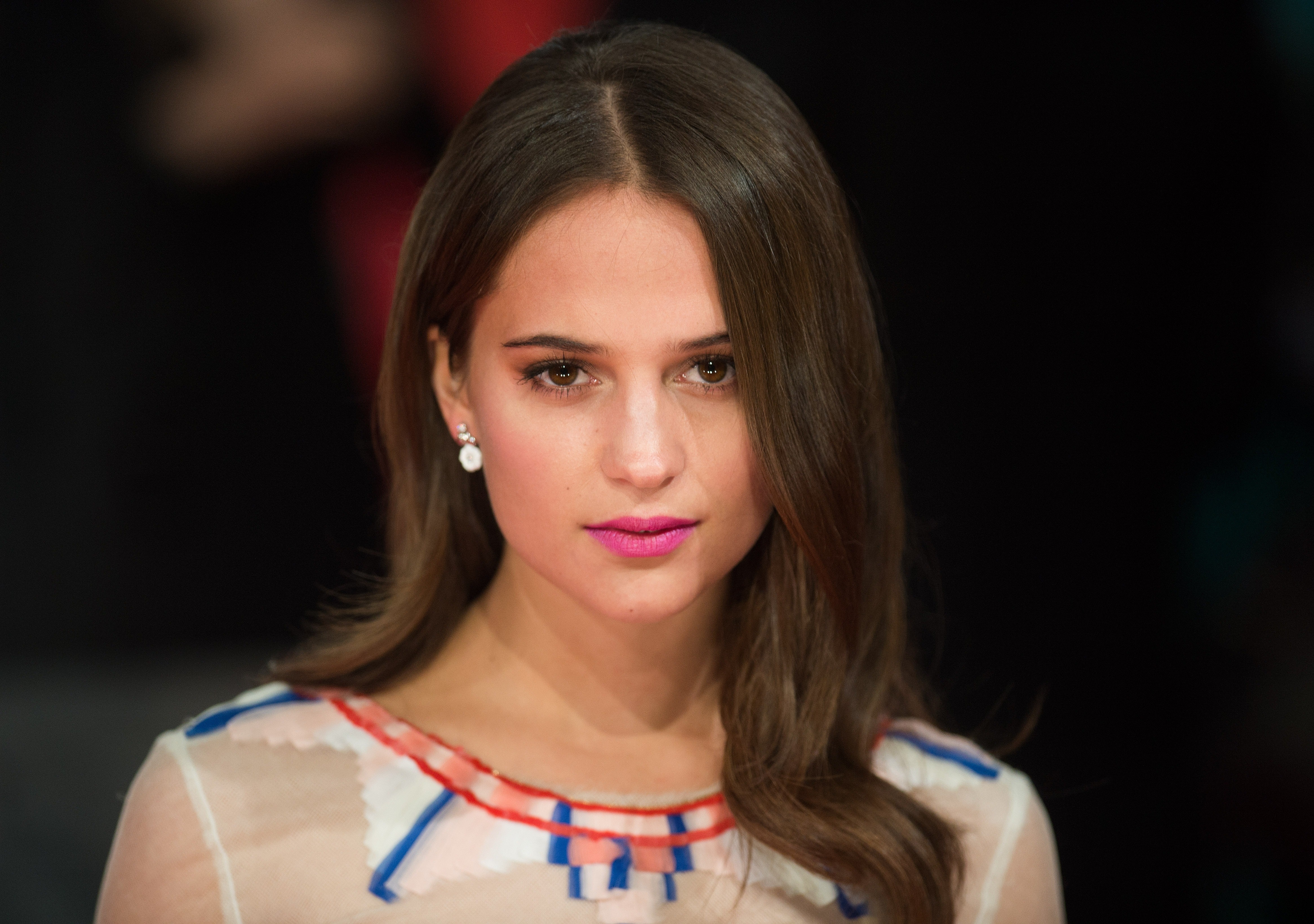 Alicia Vikander Photoshoot 2020 Wallpapers