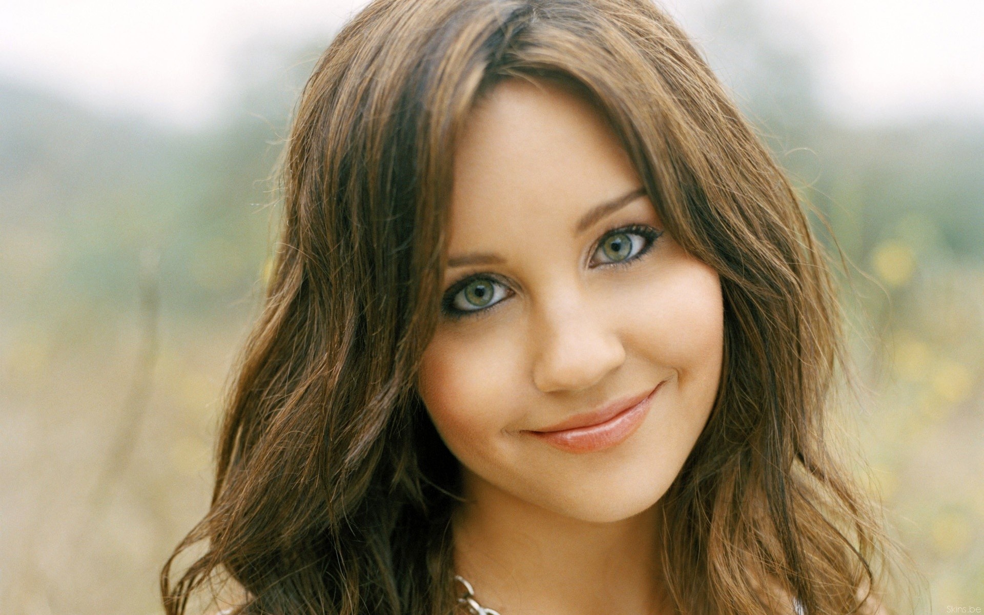 Amanda Bynes Wallpapers