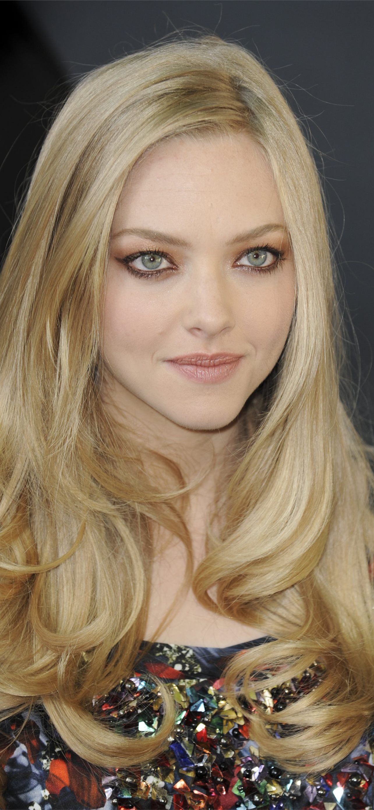 Amanda Seyfried Wallpapers