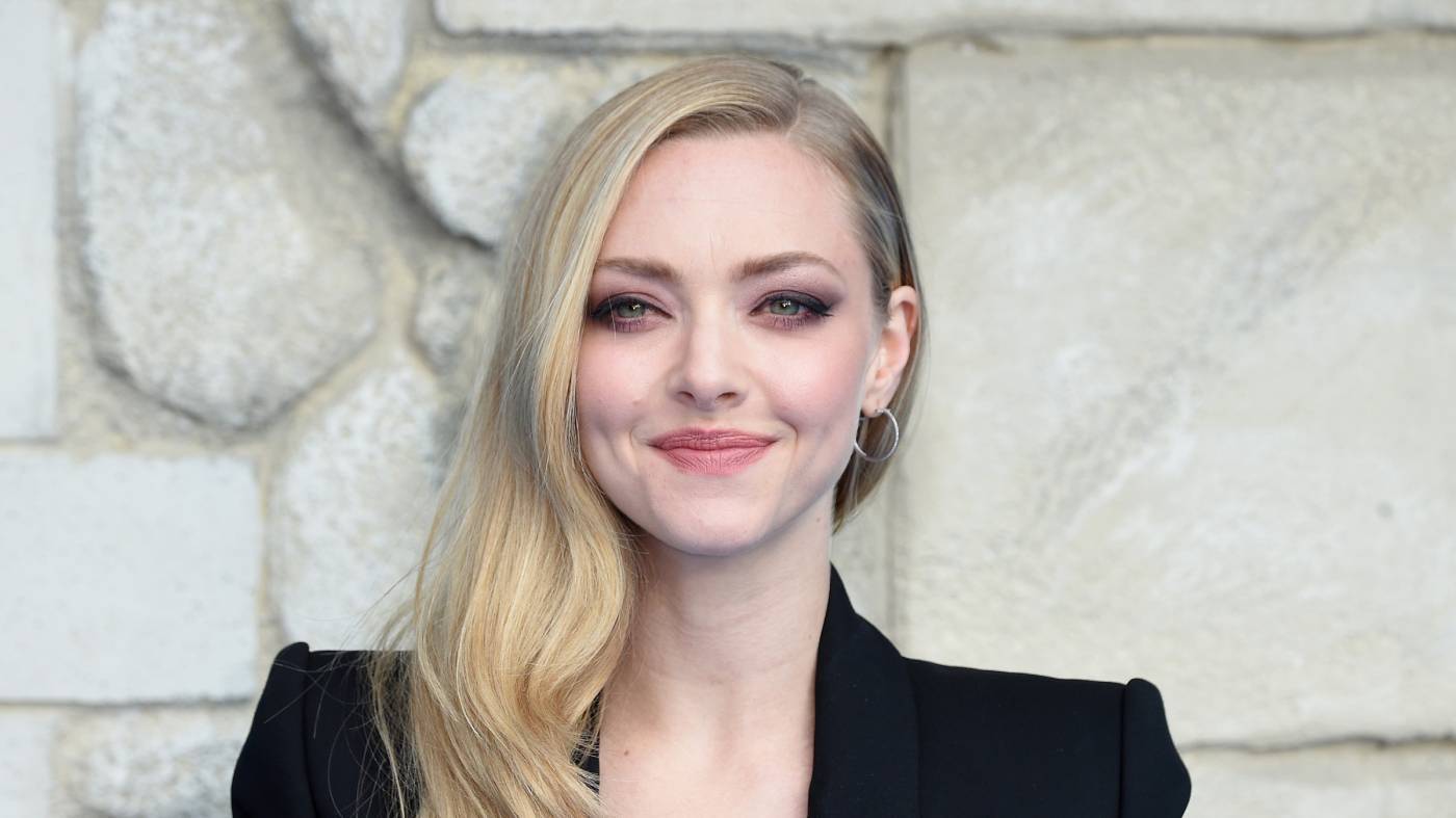 Amanda Seyfried Face 2021 Wallpapers