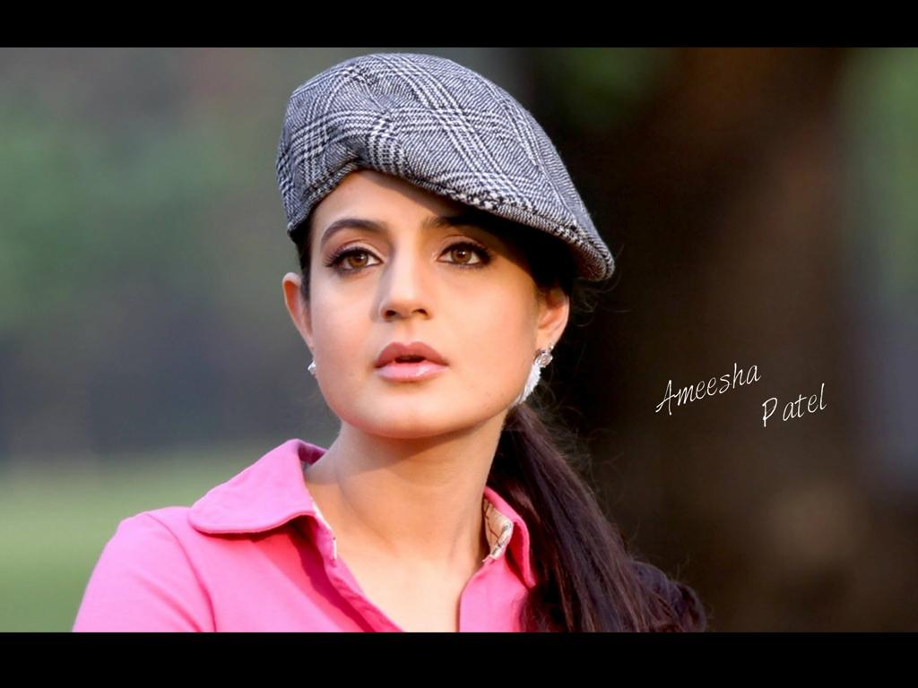 Ameesha Patel Wallpapers