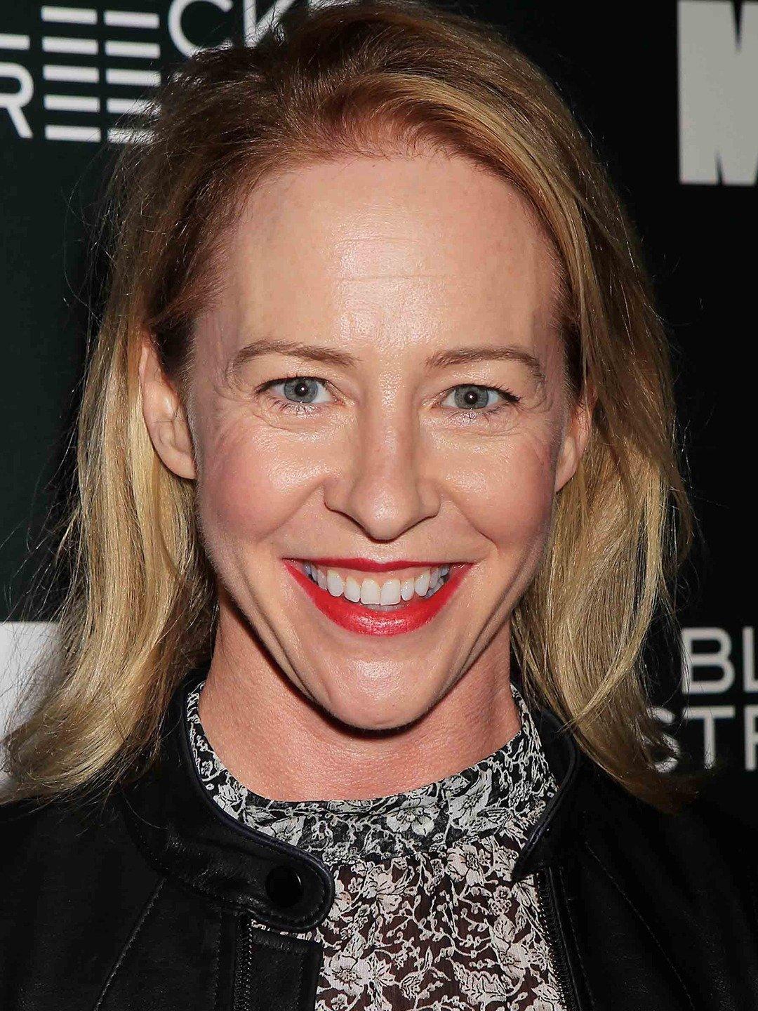 Amy Hargreaves Wallpapers