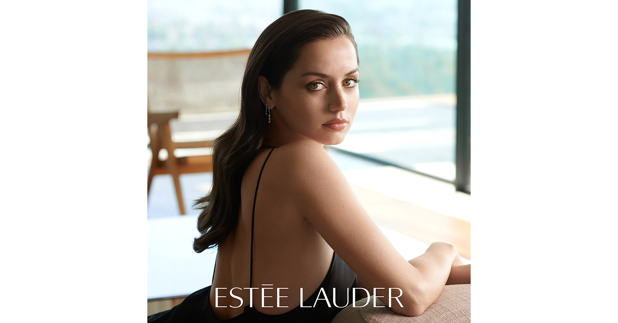 Ana De Armas for Estee Lauder Wallpapers