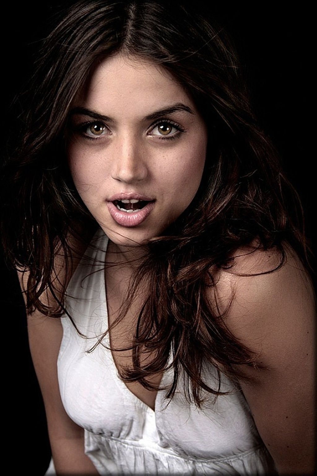 Ana De Armas Hot Wallpapers