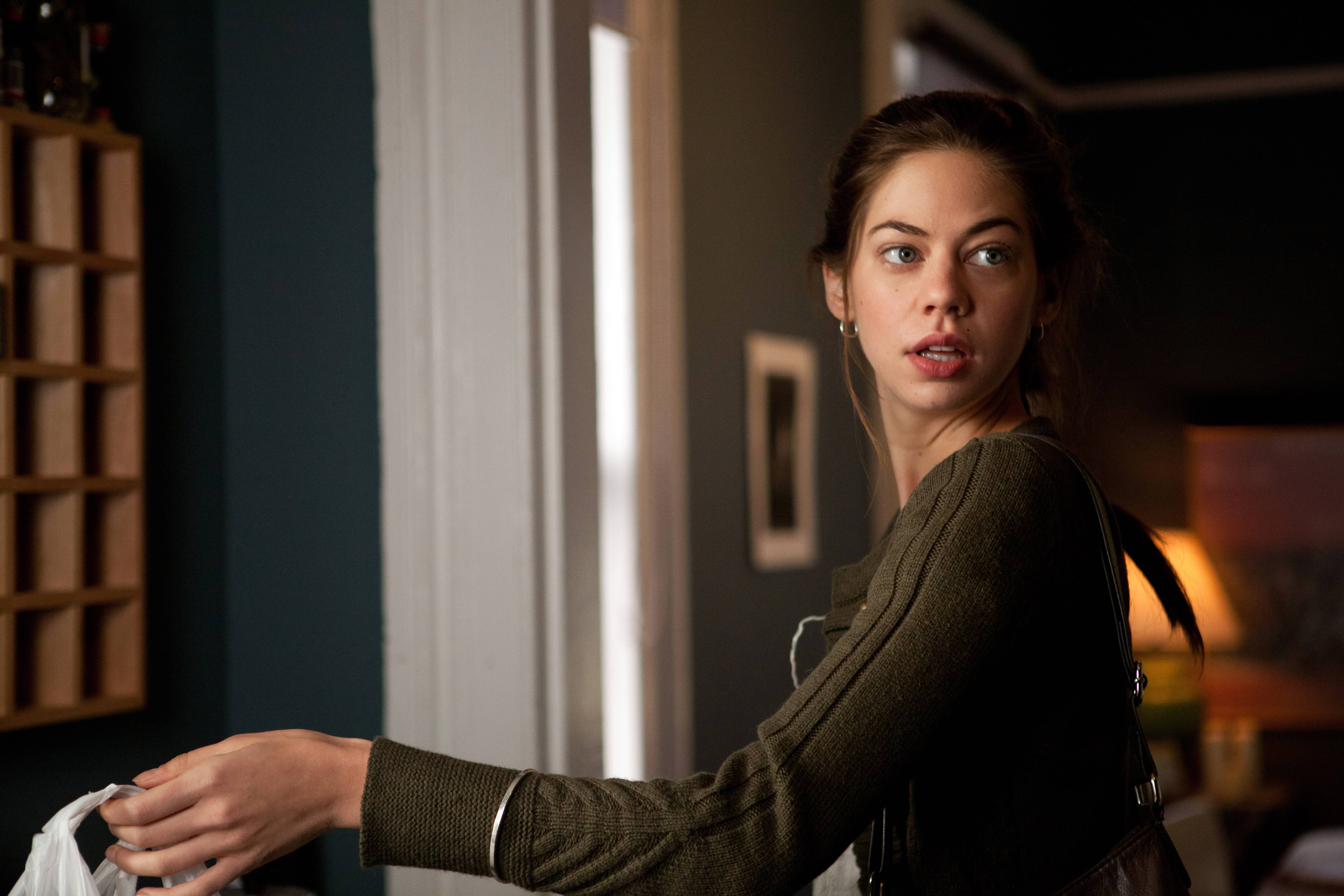 Analeigh Tipton Wallpapers