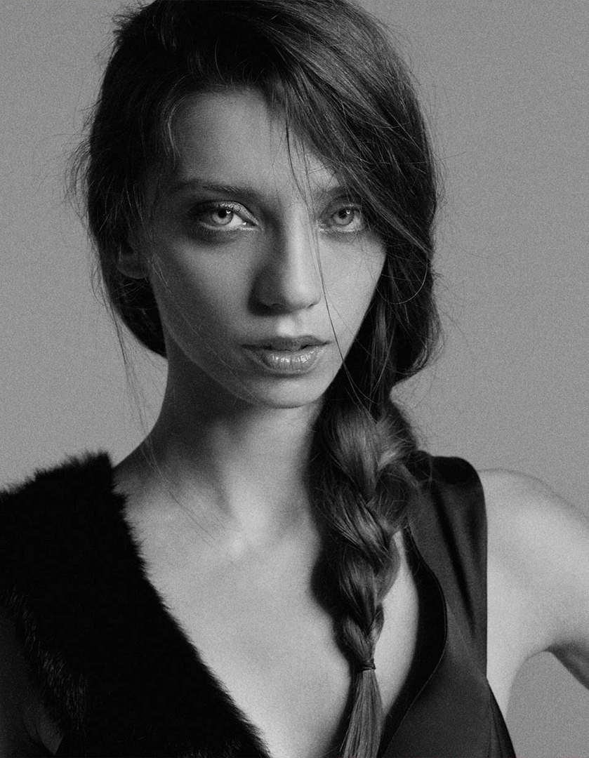 Angela Sarafyan Wallpapers