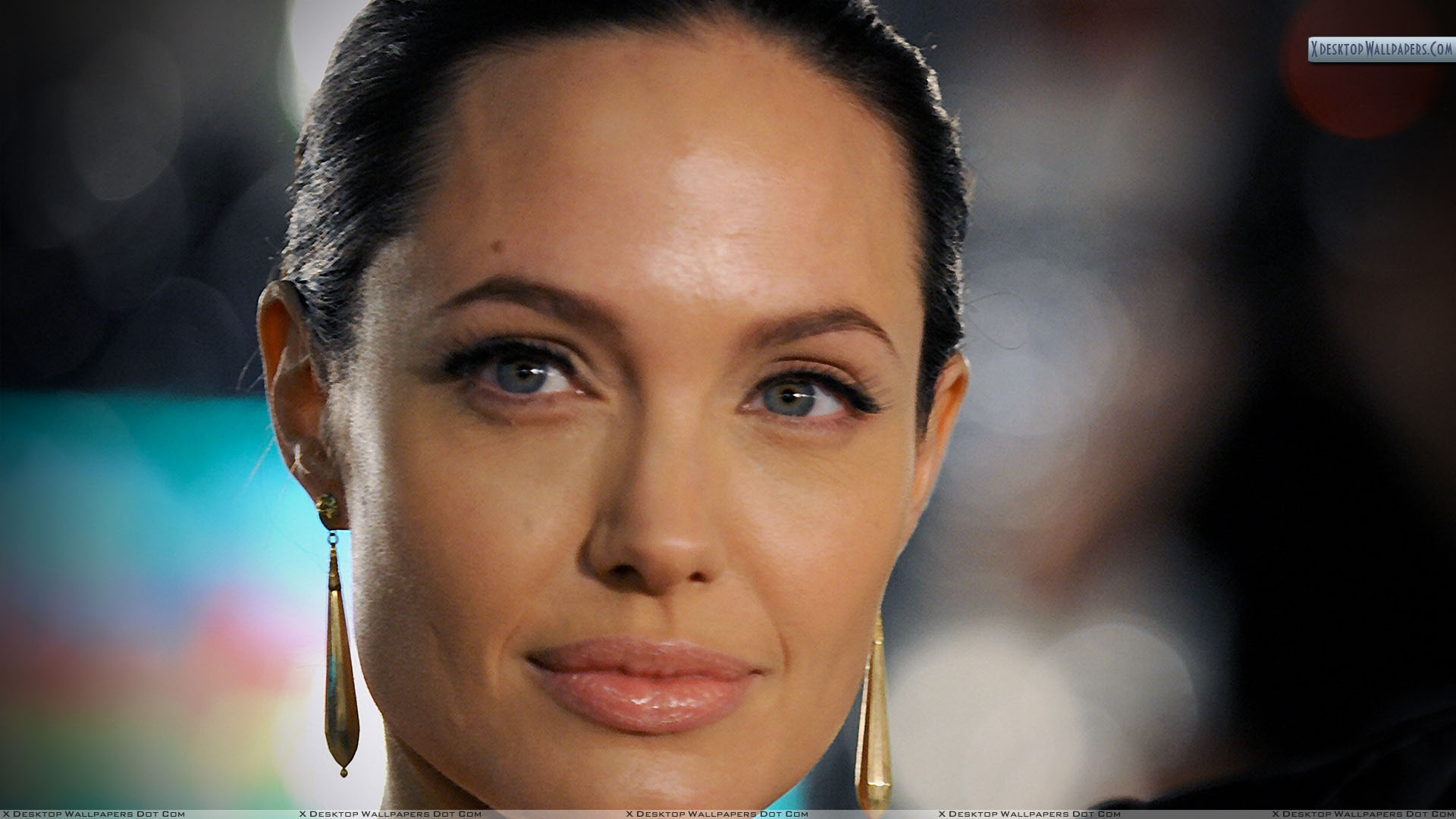 Angelina Jolie Face Wallpapers