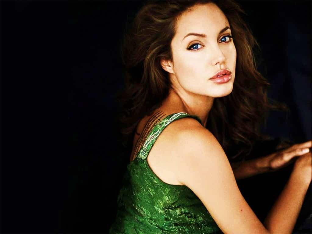 Angelina Jolie HD Wallpapers