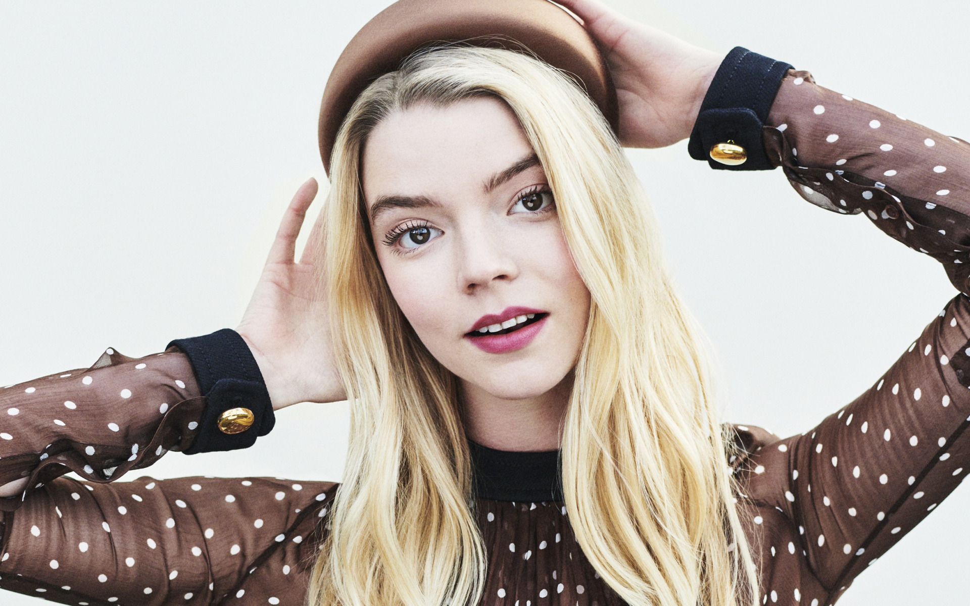 Anya Taylor-Joy Actress 2021 Wallpapers