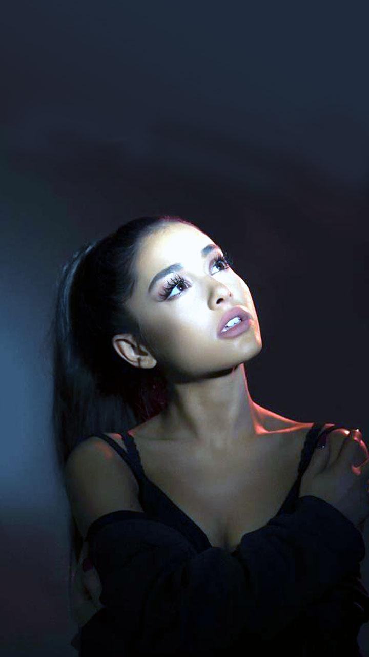 ariana grande 2020 Wallpapers