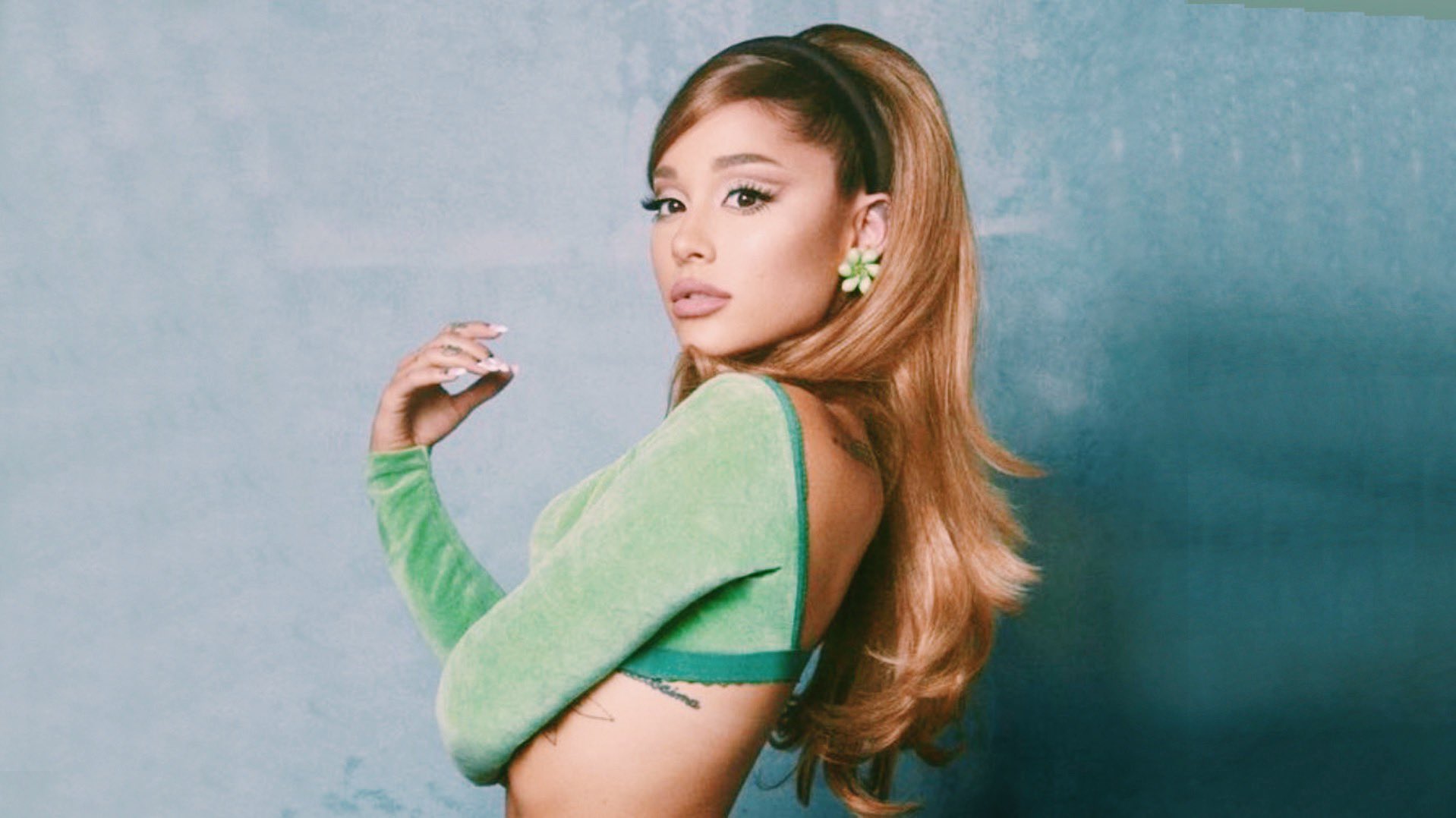 ariana grande 2020 Wallpapers