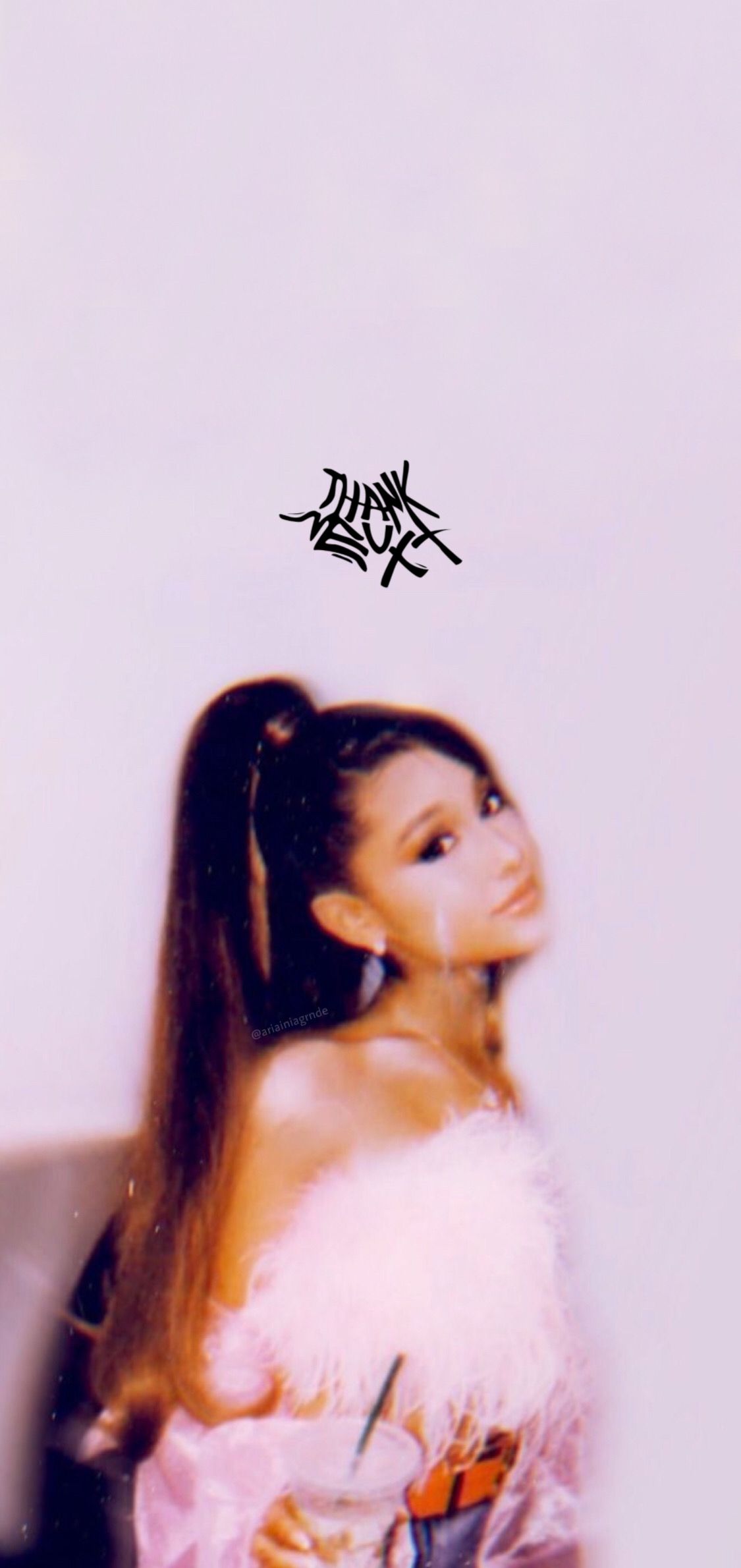 ariana grande aesthetic Wallpapers