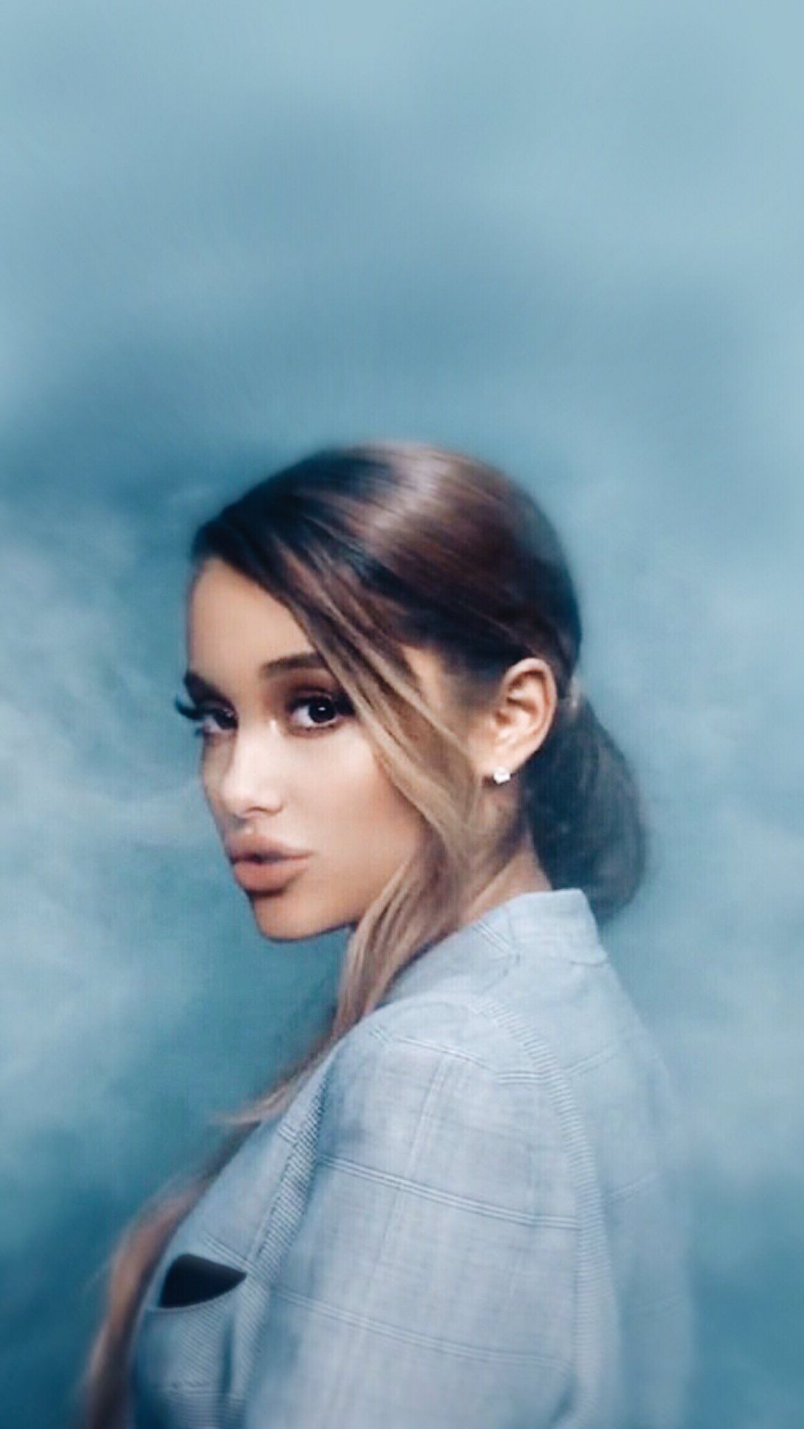 ariana grande breathin Wallpapers