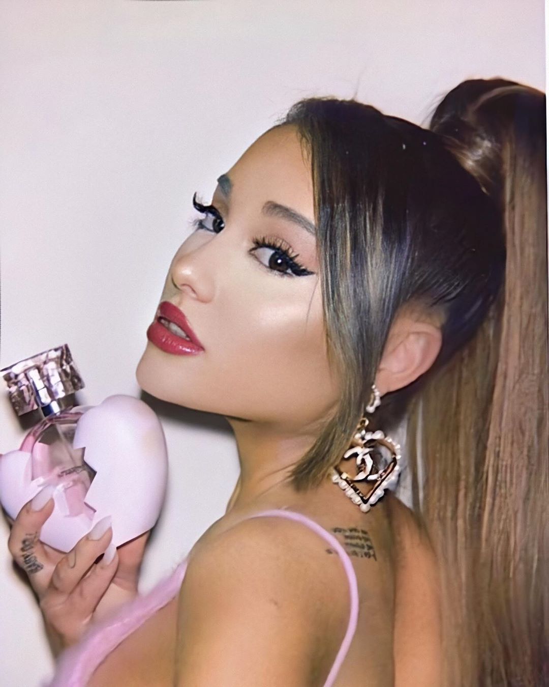 Ariana Grande Next Fragrance Wallpapers