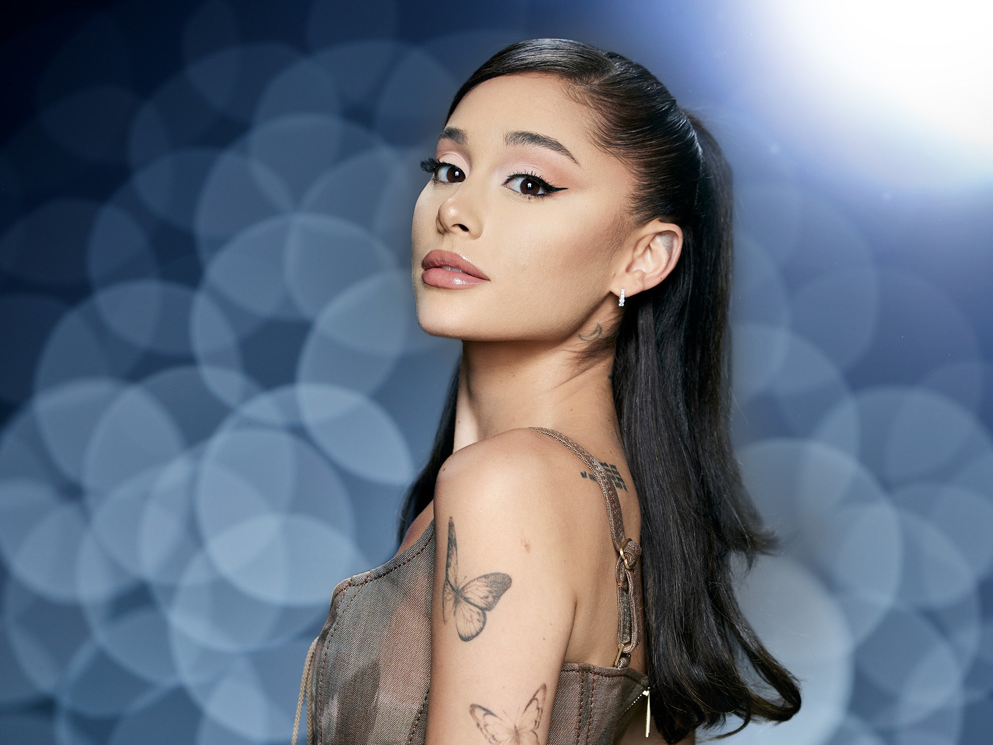 ariana grande, singer, make up Wallpapers