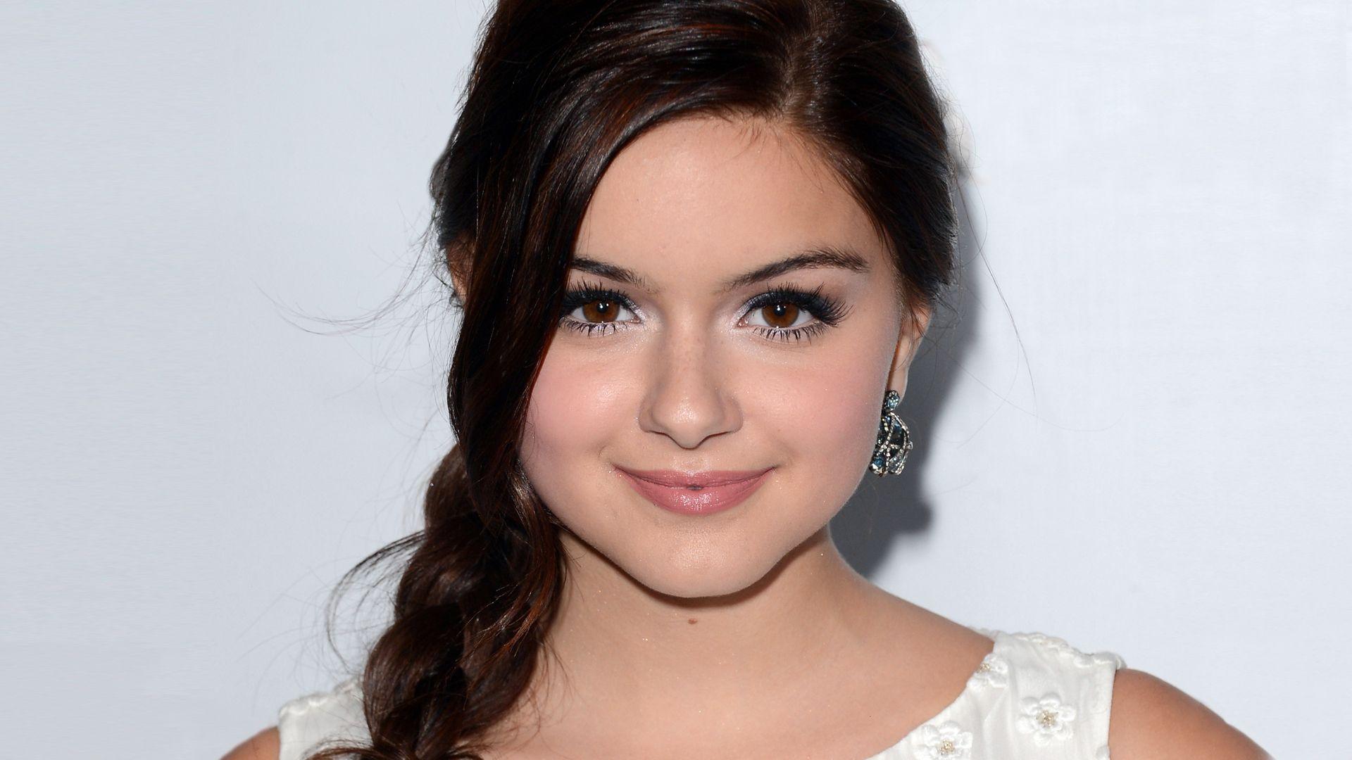 Ariel Winter Redhead Wallpapers