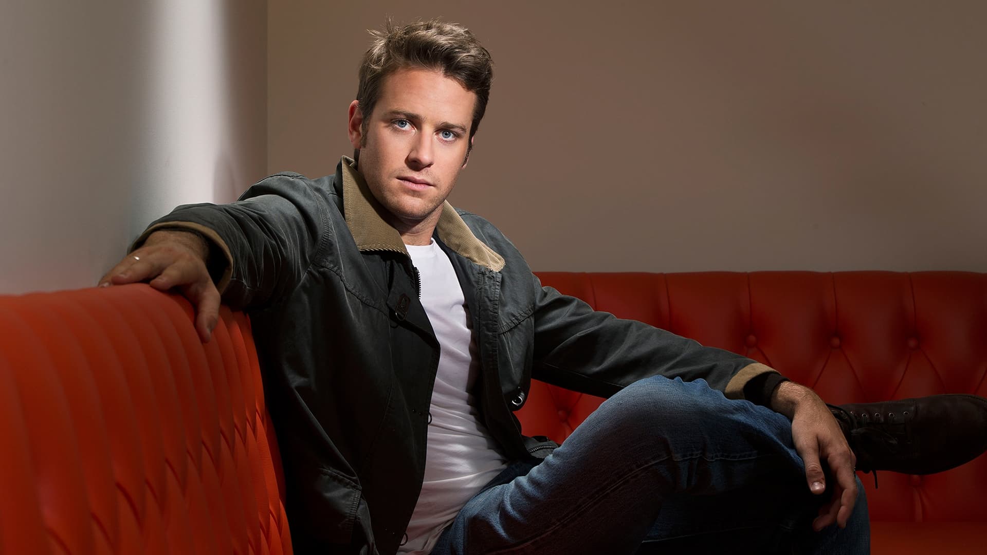 Armie Hammer Wallpapers