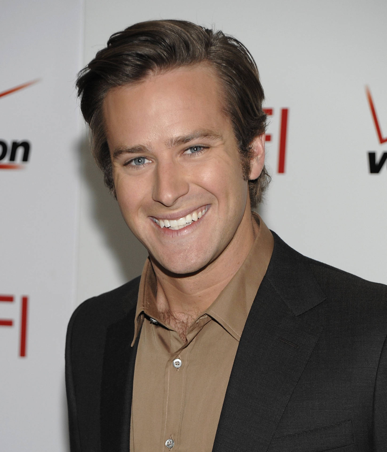 Armie Hammer Wallpapers