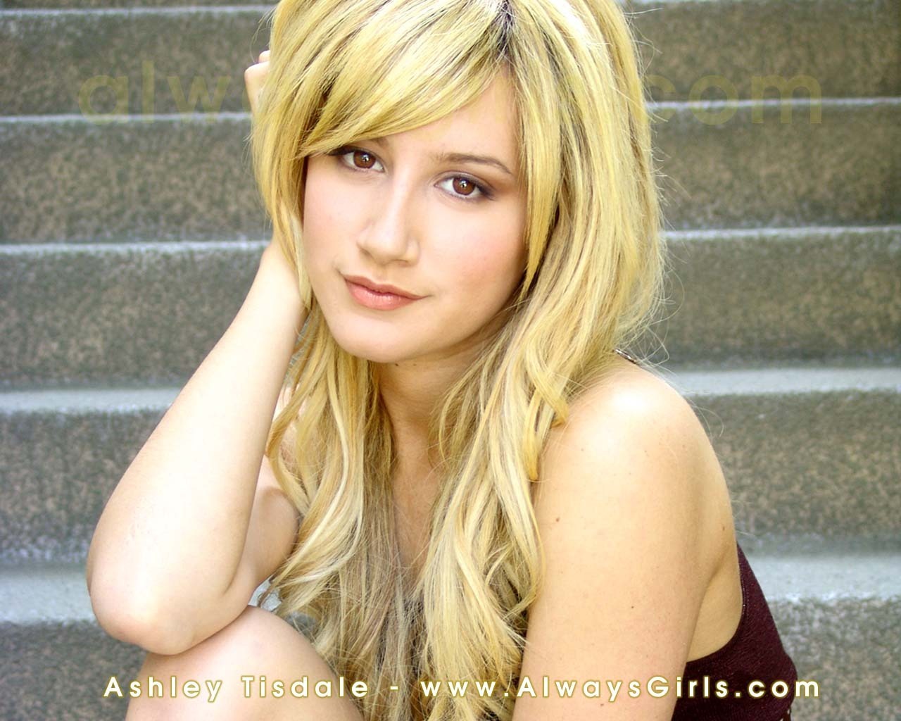 Ashley Tisdale Wallpapers