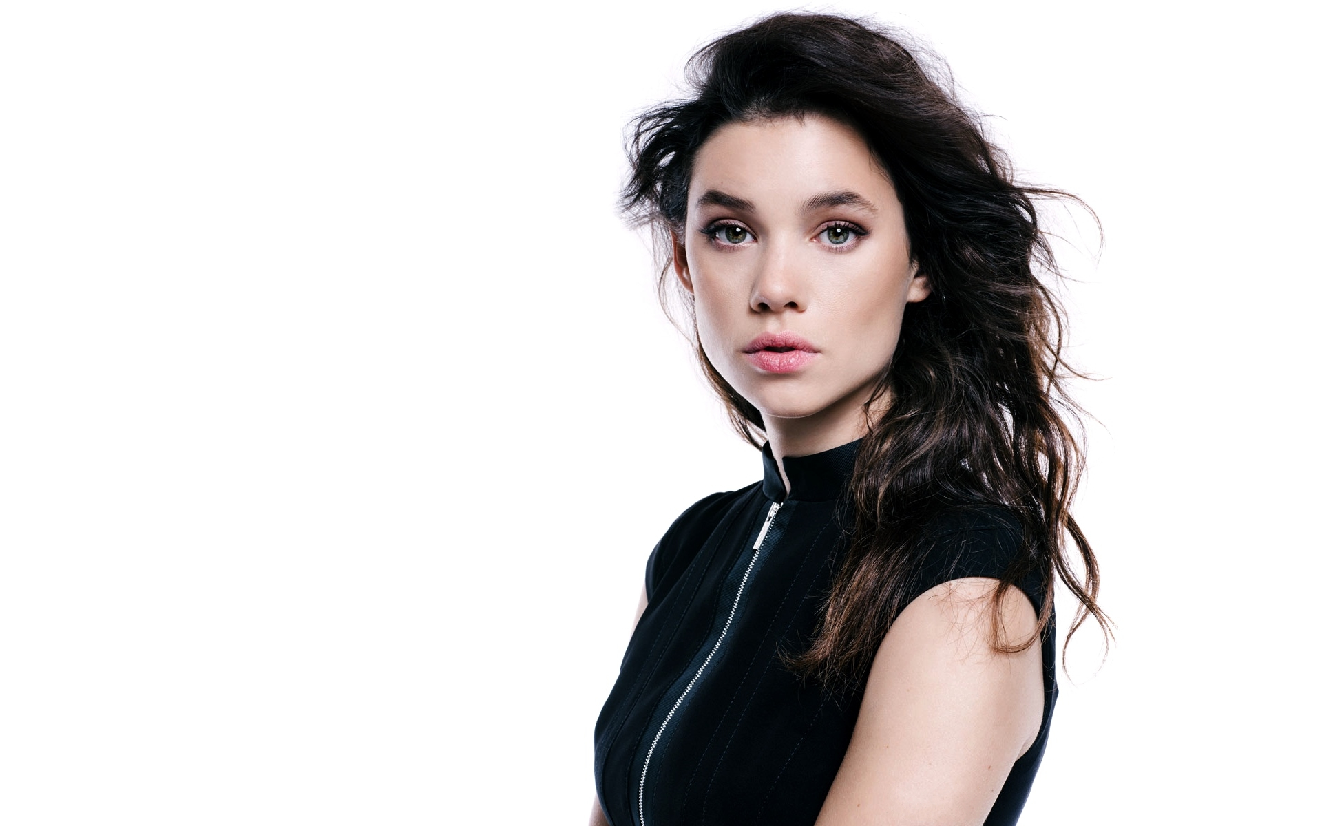 Astrid BergГЁs-Frisbey Wallpapers