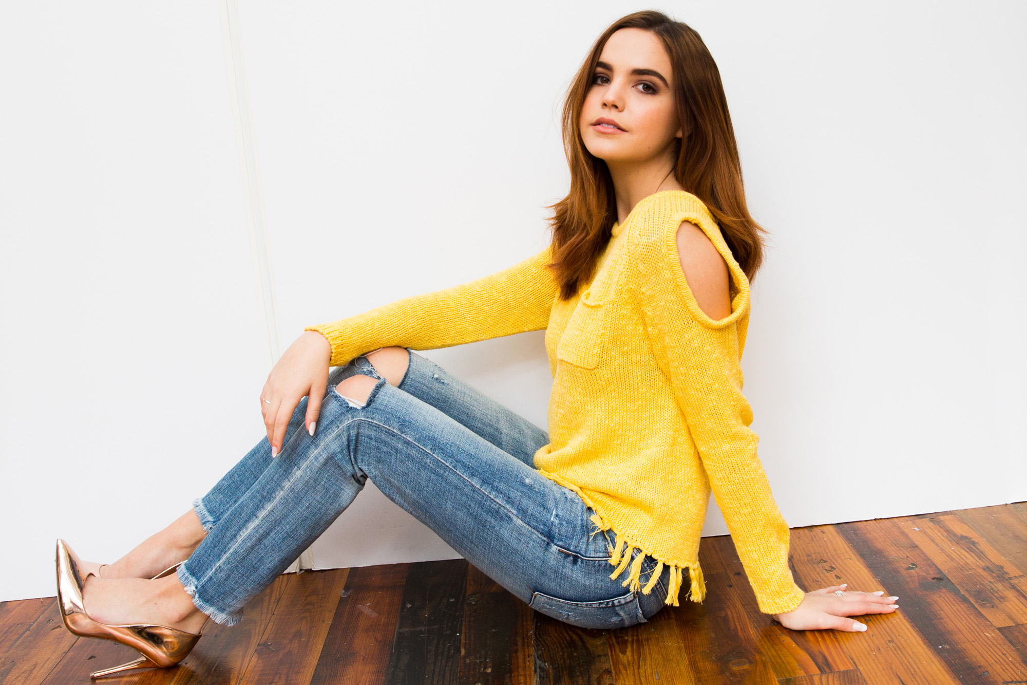 Bailee Madison 2018 Photoshoot Wallpapers